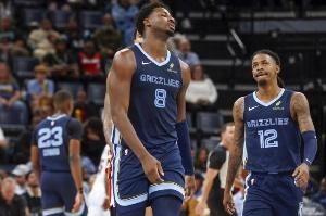 美记：灰熊有望凭借莫兰特+JJJ+科沃德稳住阵脚 等待伤员回归