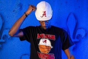 NCAA开打!鹈鹕给球员们送上了他们母校的单品 拍摄了特别的照片 NCAA开打!鹈鹕给球员们送上了他们母校的单品 拍摄了特别的照片