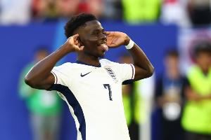 萨卡谈凌空破门：这脚射门很精彩，在我的国家队进球中排名前二