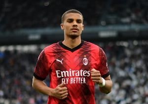 佳夫谈加盟纽卡：阿莱格里曾说会给我机会，但我想尝试不同的东西