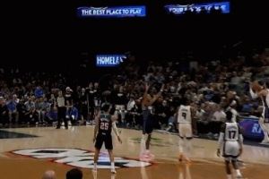 就差一点点！拉文后场超远折叠压哨三分打板命中 可惜先超时